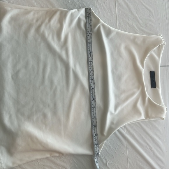 21 Saints Sleek White Fitted Sleeveless Tank - Picture 4 of 4